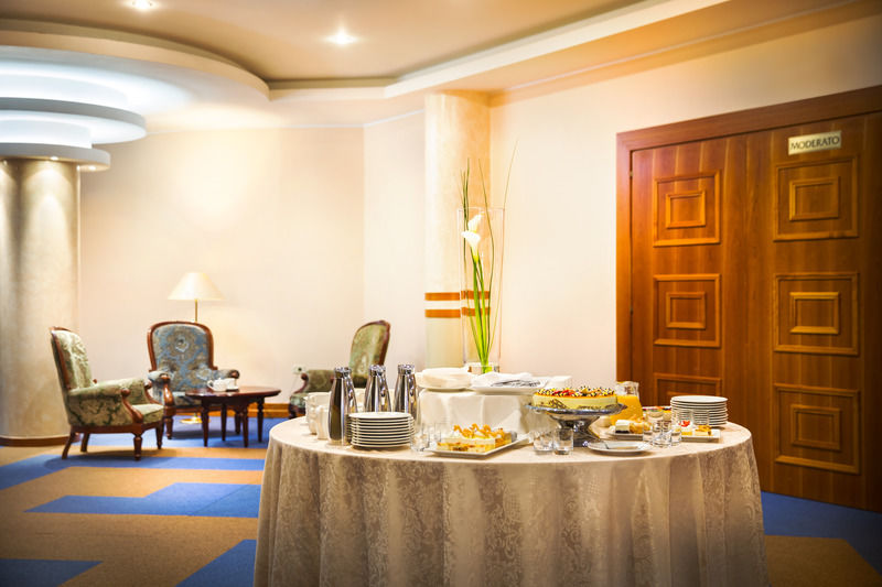 Remisens Casa Rosa - Hotel Metropol Annexe Portorož Dış mekan fotoğraf