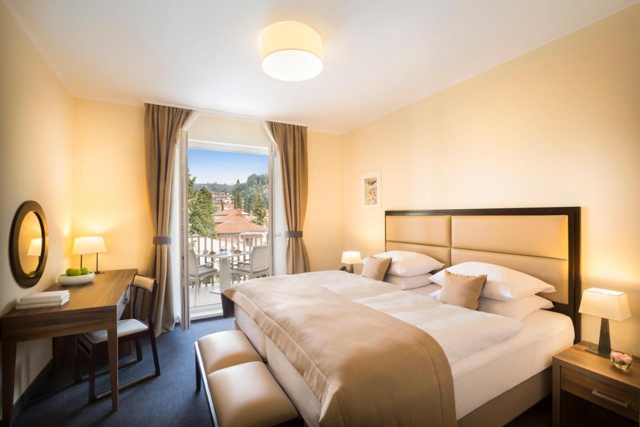 Remisens Casa Rosa - Hotel Metropol Annexe Portorož Oda fotoğraf