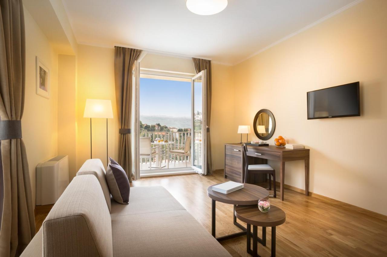Remisens Casa Rosa - Hotel Metropol Annexe Portorož Oda fotoğraf