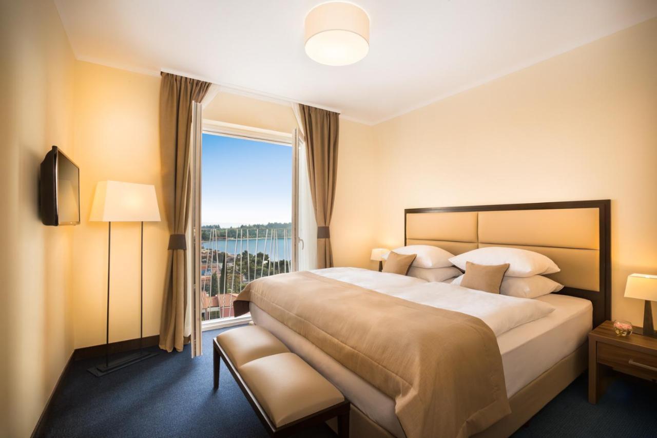 Remisens Casa Rosa - Hotel Metropol Annexe Portorož Oda fotoğraf
