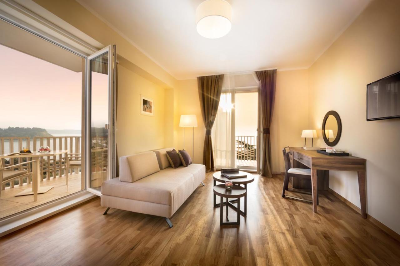 Remisens Casa Rosa - Hotel Metropol Annexe Portorož Oda fotoğraf